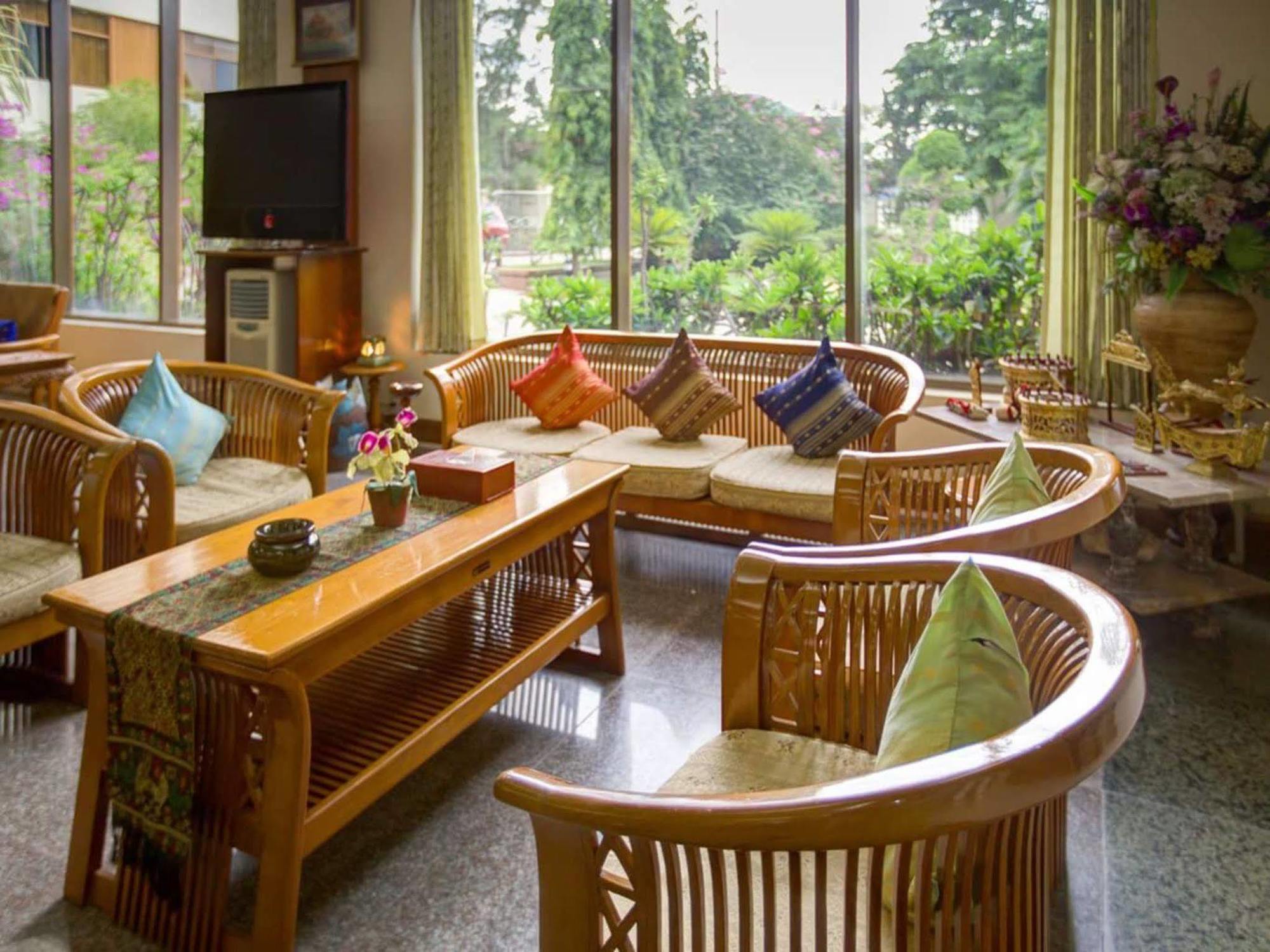 Nadi Myanmar Hotel مانديلاي المظهر الخارجي الصورة
