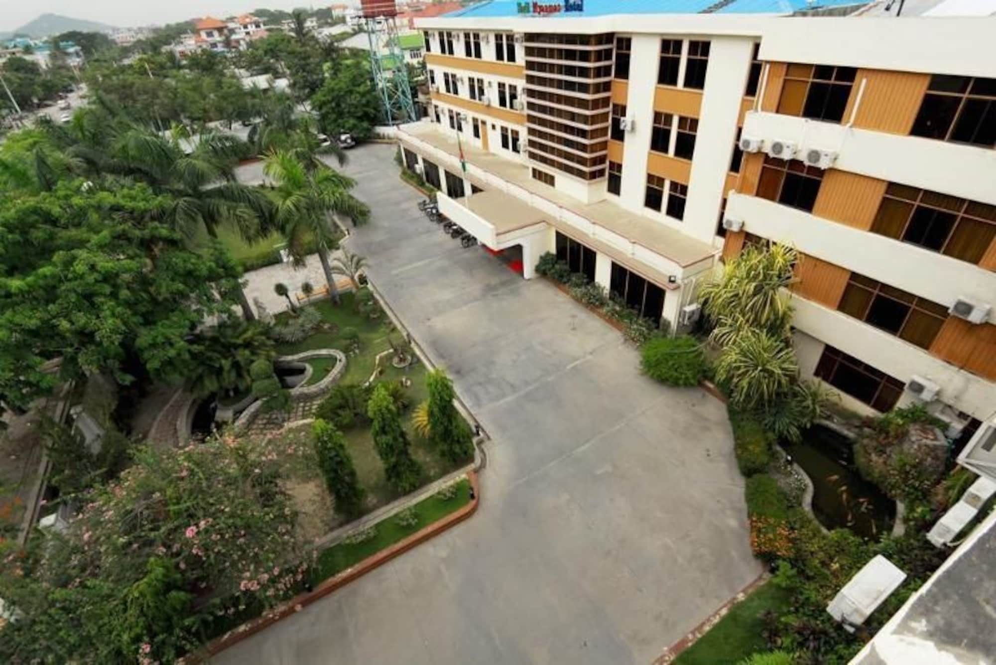 Nadi Myanmar Hotel مانديلاي المظهر الخارجي الصورة